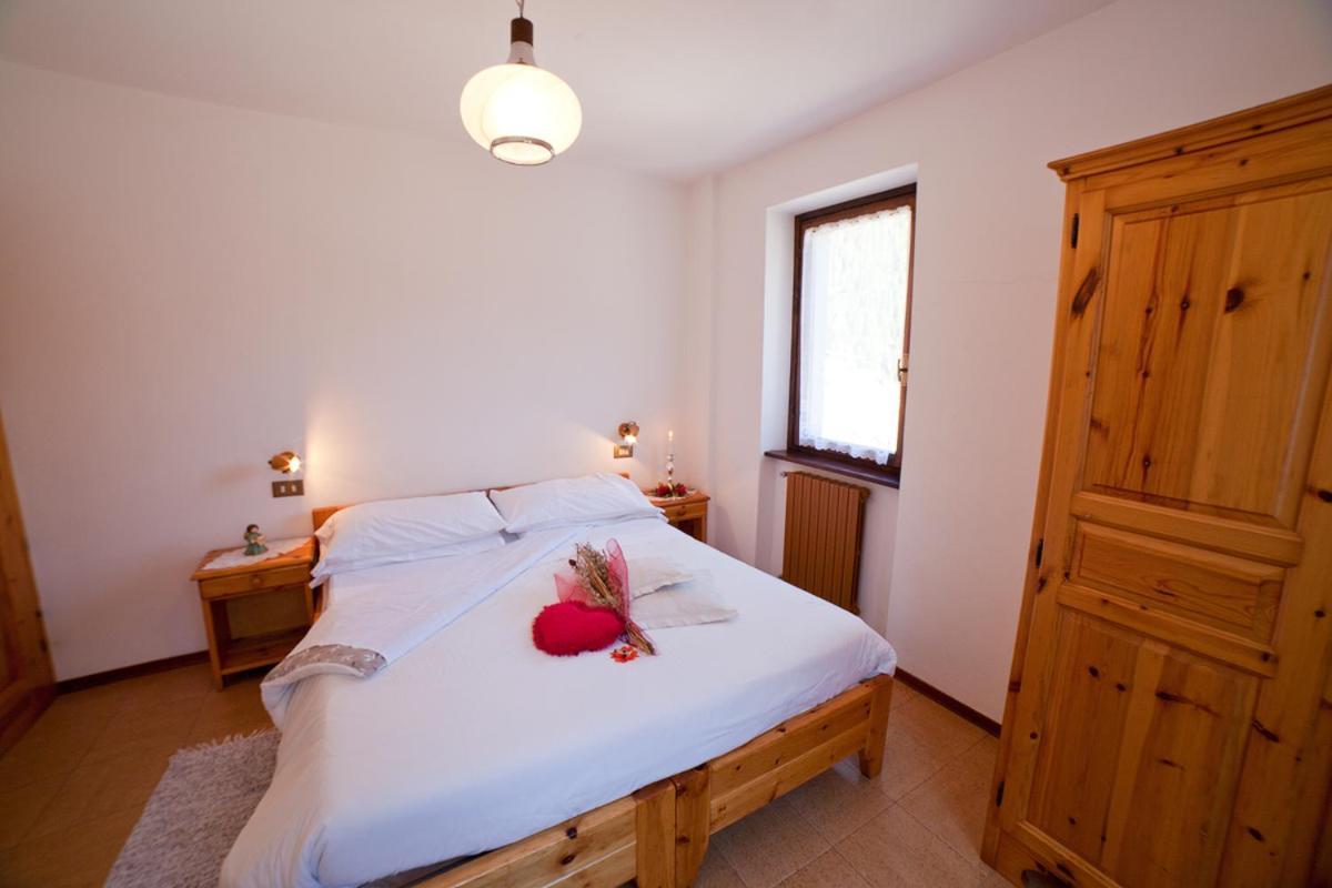 Chalet Bucaneve Санта Катерина Валфурва Екстериор снимка
